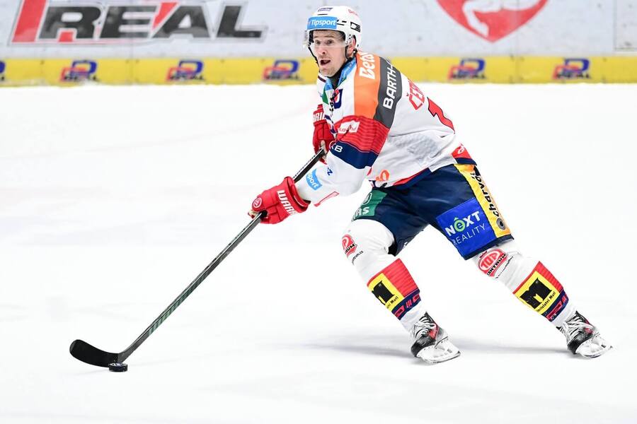 Kde sledovat hokej online: Extraliga, NHL, Maxa liga a další